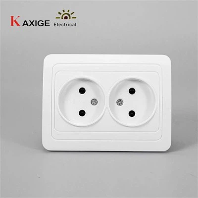 81B 2 Gangové zásuvky